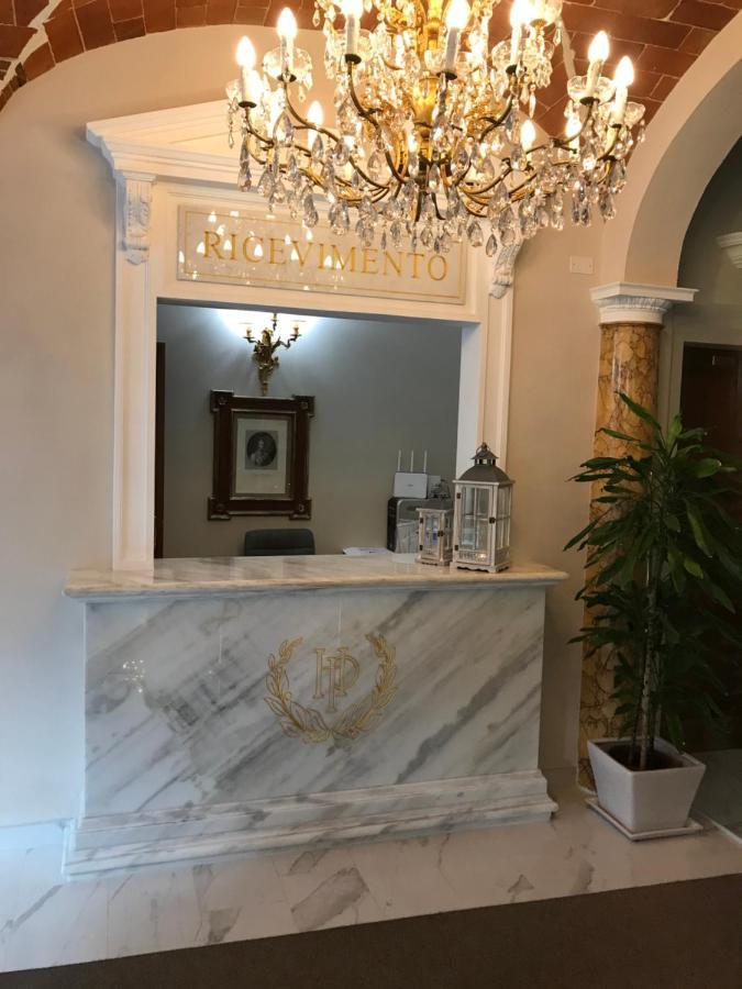 Hotel Paola 阿尔托帕肖 外观 照片